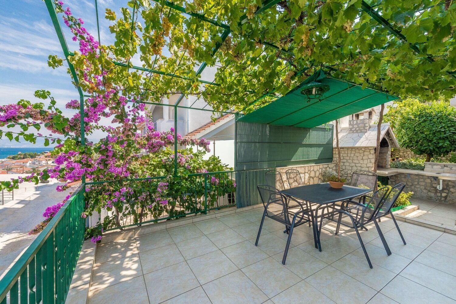 Apartment Bubi Trogir Exterior foto